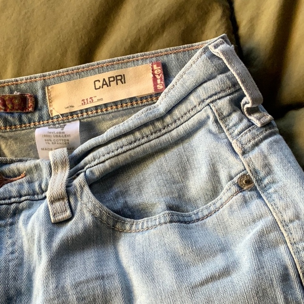 Levi 515 capris jeans